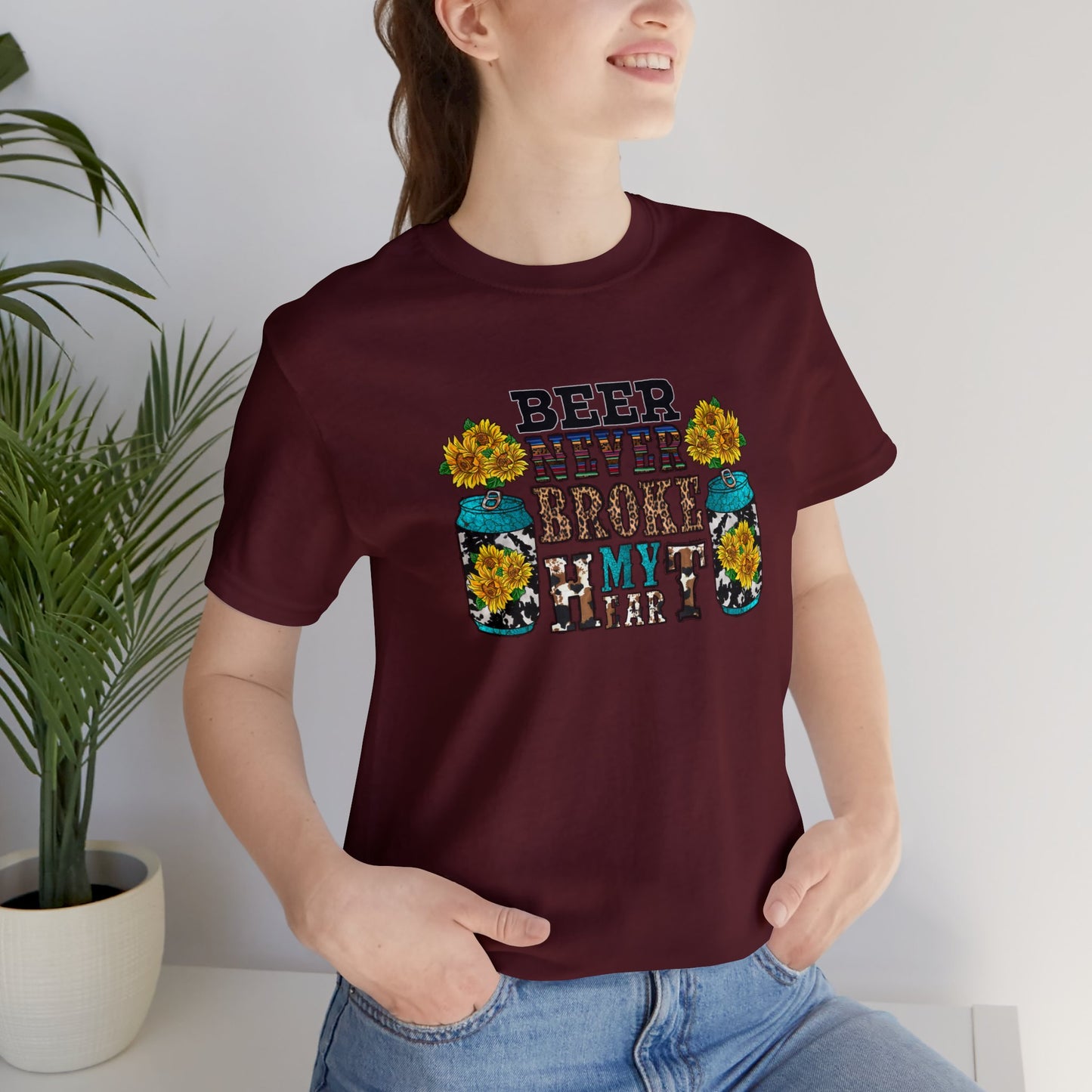 Beer Never Broke My Heart Unisex Jersey Short Sleeve Tee