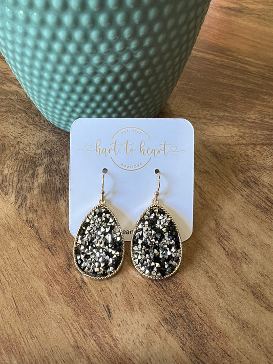 Glitter Tear Drop Earrings- Black